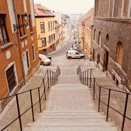 Pala Gardem Appartamento Budapest Esterno foto