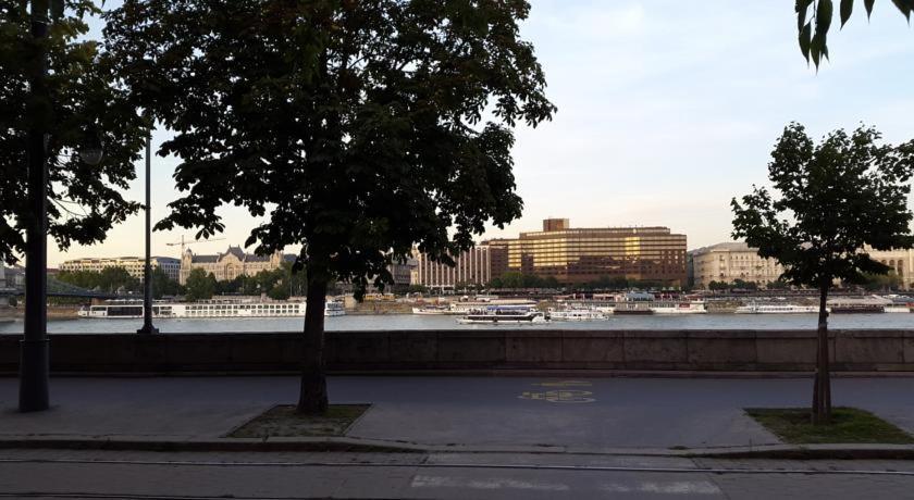 Pala Gardem Appartamento Budapest Esterno foto