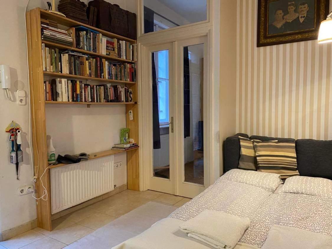 Pala Gardem Appartamento Budapest Esterno foto